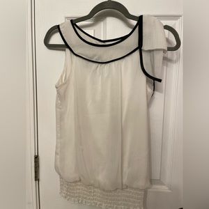 Women’s dress top, size M